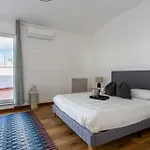Saint Peter\'S Luxury Terrace Suites